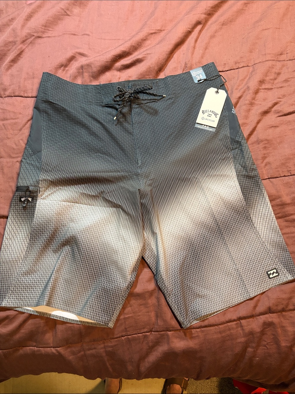 Men’s Long Board Shorts by Billabong Brand. NWT!